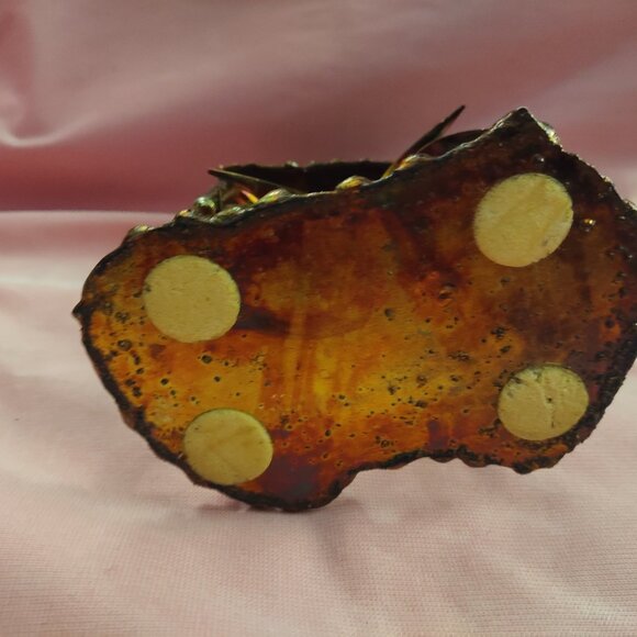 VTG Welded Tin with Copper Look Gardening Table with Watering Can - Picture 5 of 5